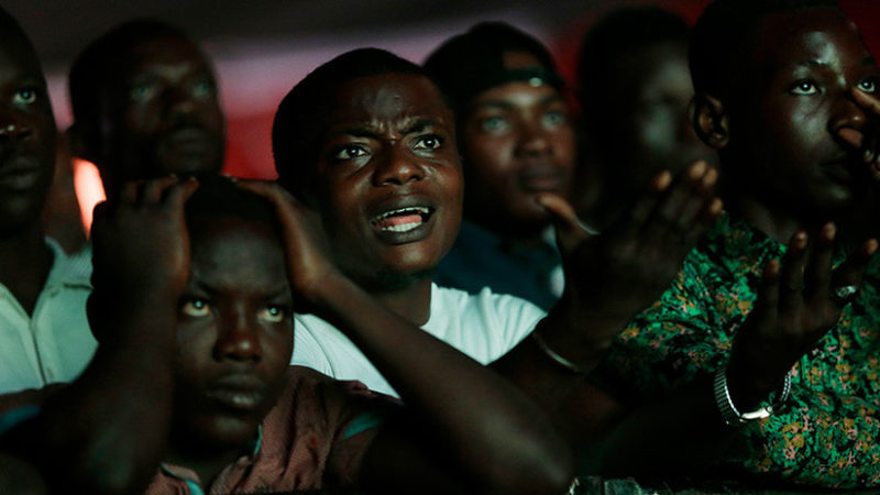 Un apagón general deja a oscuras toda Nigeria tras la derrota de su selección en el Mundial