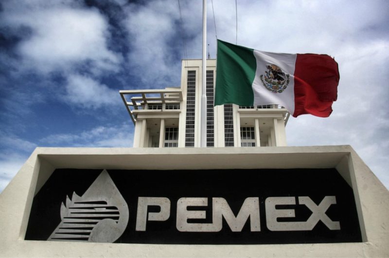 Antes de que inicie el nuevo gobierno, Pemex acelera cierre de acuerdos , emite bonos y contrae deuda por 3,500 millones de dólares”, revela Bloomberg