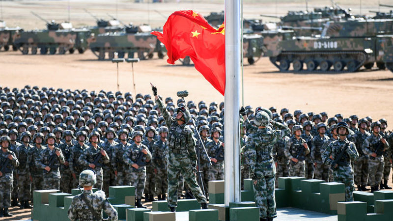 Tensiones comerciales de EU y China pueden extenderse a otras áreas, sin descartar la militar, considera el Partido Comunista chino