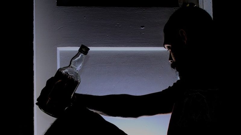 Más de tres millones de muertes anuales causa el alcoholismo en el mundo