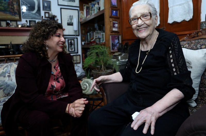 Muere a los 90 años la dramaturga y crítica Olga Harmony