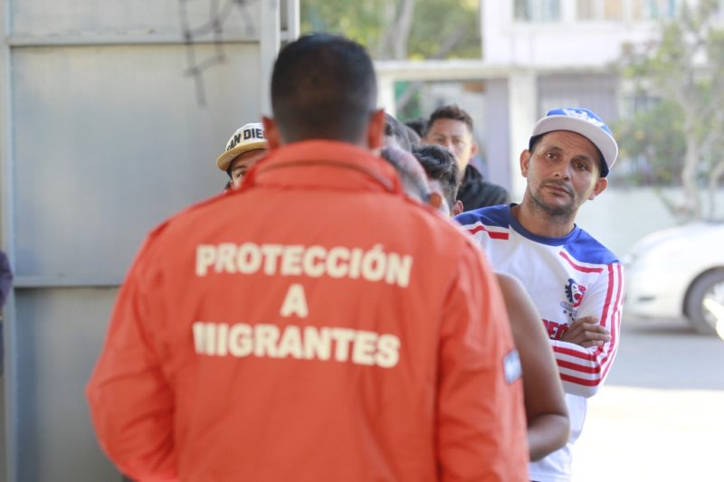 Migrantes podrán aguardar en México proceso para ingresar a EU
