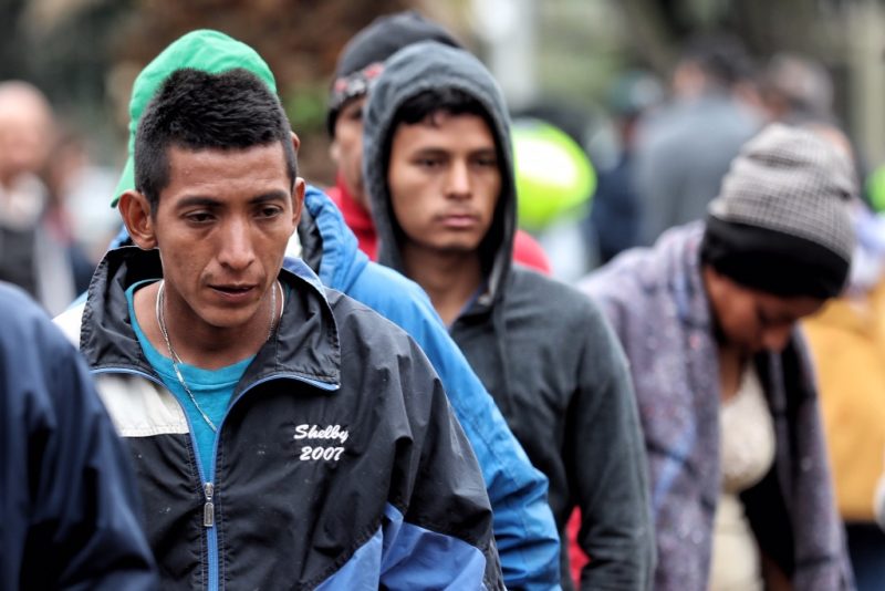 Frenan a migrantes que ingresaron a México por la frontera sur