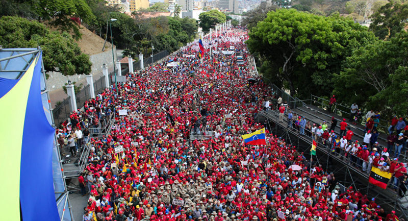 El chavismo toma las calles después de dos meses de la aparición de Guaidó