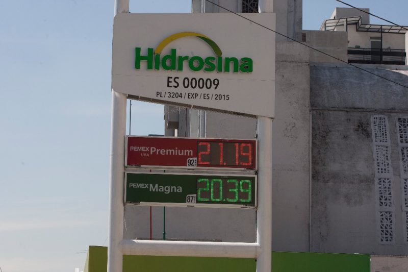 Anuncia SHCP subsidio para contener precio de gasolina Magna