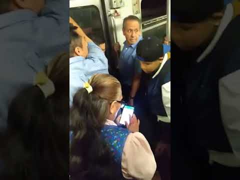 Video: Una mujer de 57 años golpea a hombre por acoso sexual en Línea 3 del Metro CdMx
