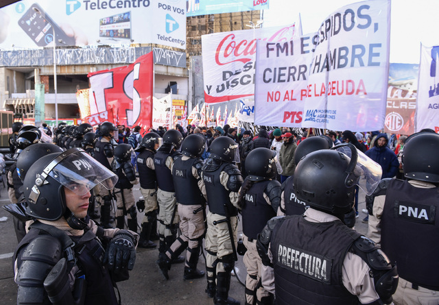 Paro general contra Macri paraliza Argentina