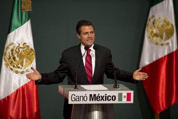Peña Nieto es investigado en EU por un posible acto de corrupción en Pemex, reporta el diario El Universal
