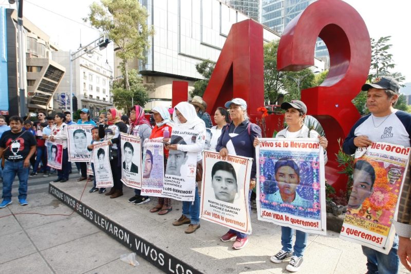 Crea  la Fiscalía General de la República una Unidad Especial de Investigación del caso Ayotzinapa que va a perseguir delitos y, en su caso, concluir procesos penales