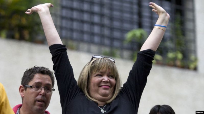 Venezuela libera a 22 presos políticos tras informe de Bachelet