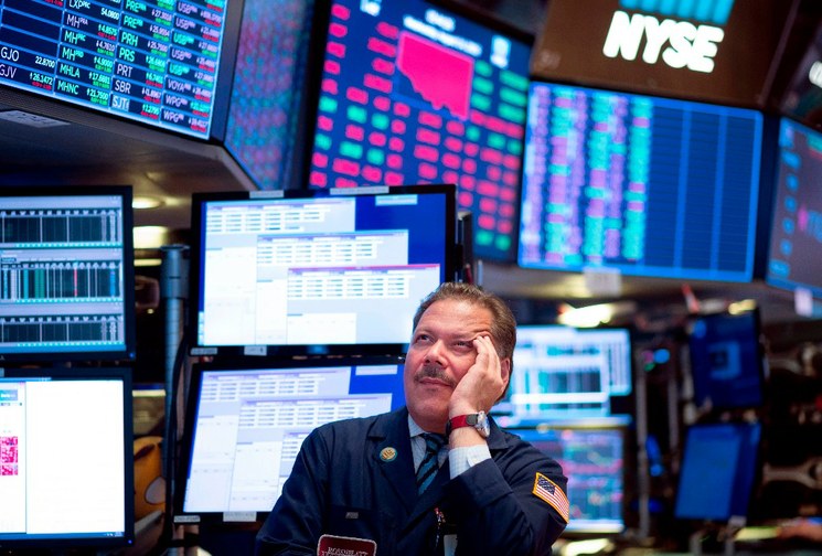 Wall Street se desploma ante temores de una recesión