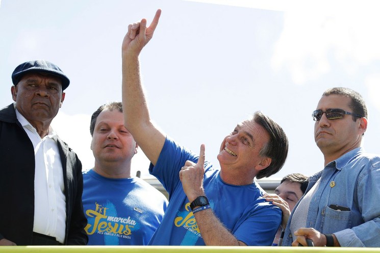 “Delincuentes de izquierda” están volviendo en América Latina, dijo Bolsonaro al referise al triunfo del peronismo en Argentina