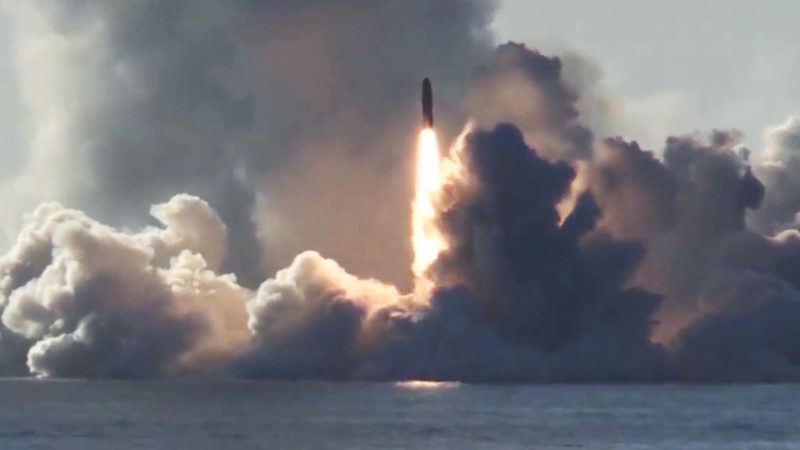 Rusia prueba misiles balísticos intercontinentales lanzados desde submarinos nucleares