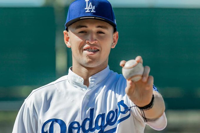 Un taquero mexicano de 18 años que se volvió pitcher de Los Dodgers