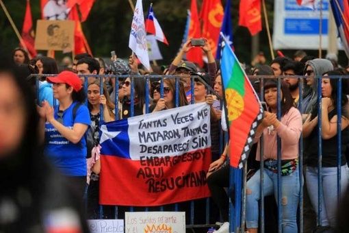 Convocan a un paro nacional en Chile para el 30 de octubre; piden la renuncia de Piñera