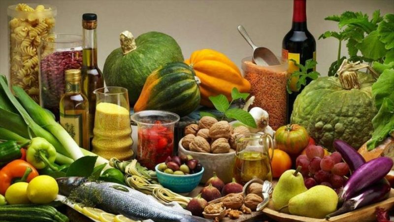 Dieta mediterránea baja en calorías adelgaza y protege el corazón