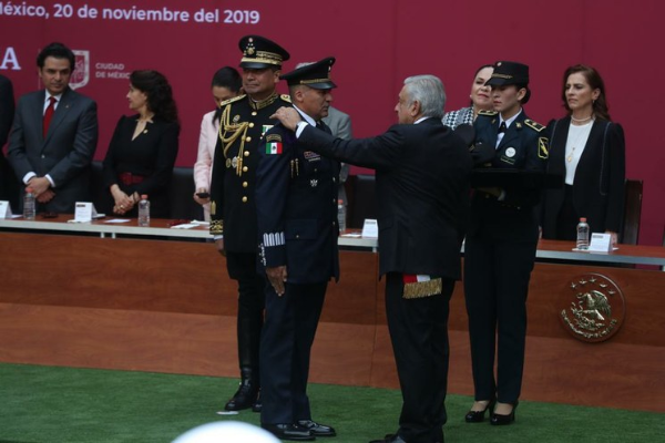 Lealtad y respeto del Ejército al presidente López Obrador y respaldo a su proyecto de gobierno, destaca el Secretario de la Defensa