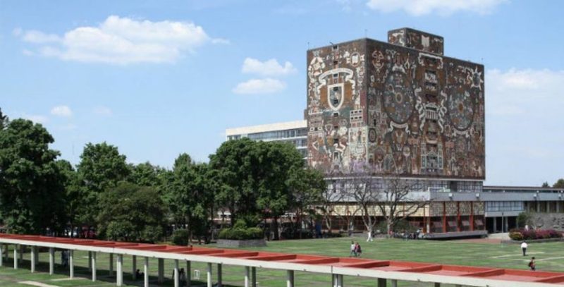 La Universidad Nacional Autónoma de México crea la licenciatura en ingeniería aeroespacial