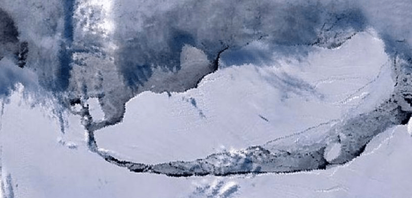 El iceberg más grande del mundo, a punto de entrar al océano abierto