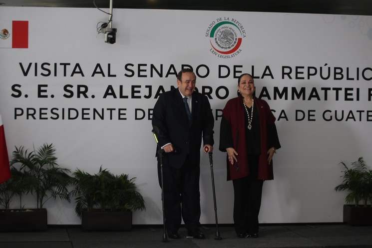 “Muros de Prosperidad”, pide presidente de Guatemala a México para frenar la migración a EU