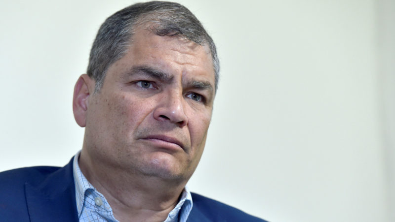 Tribunal de Ecuador sentencia a Rafael Correa a 8 años de prisión por el delito de “cohecho agravado”