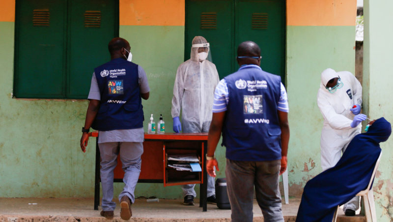 Las fuerzas de seguridad de Nigeria matan a 18 personas al imponer la cuarentena por la pandemia de covid-19