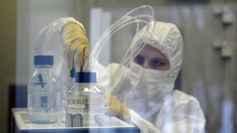 Video: Creadores de vacuna rusa contra el covid-19,  dispuestos a “compartir sus secretos” 
