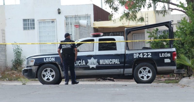 Guanajuato imparable: 5 policías son asesinados en Jerécuaro; en Salamanca, ejecutan a 3 hombres