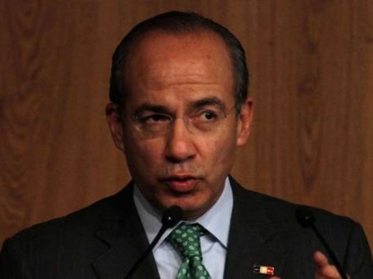 La persecución en mi contra no tiene fundamento, insiste Calderón