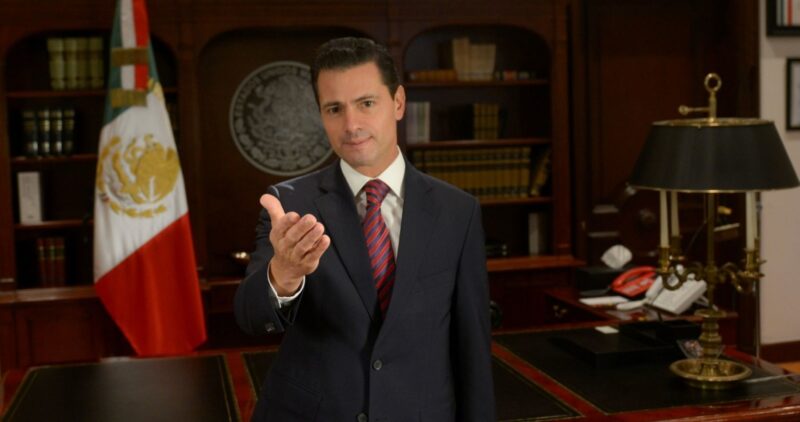 Peña Nieto, pobre niño rico de España, se queda cada vez más solo en su mansión: Proceso