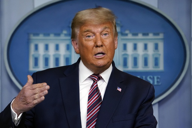 “Alto al conteo” y “fraude”; Trump, en peligro de perder