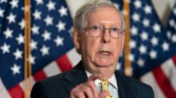 Líder republicano del Senado cierra el paso a más ayuda a contribuyentes por COVID-19