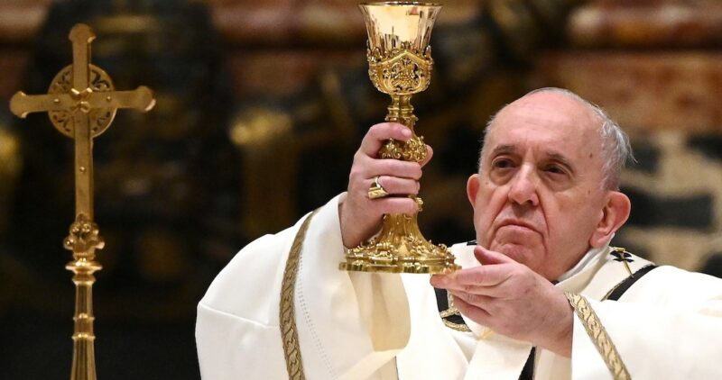 “Solo piensan en vacaciones, en su propio placer”: el Papa critica a quienes salieron en la pandemia