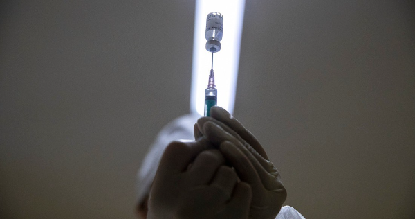 Video: Rusia ya tiene otra vacuna contra el COVID-19: EpiVacCorona