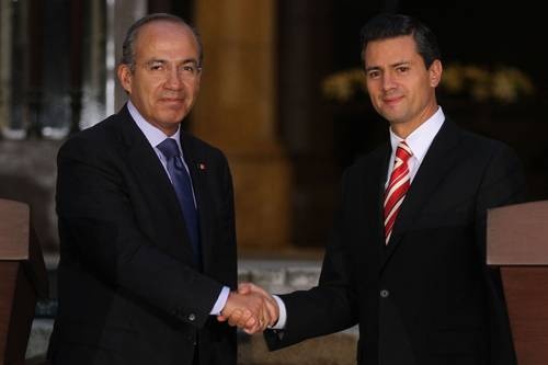 Calderón y Peña desviaron mil 970 millones de pesos y 61.3 millones de dólares para adquirir el programa para espiar Pegasus