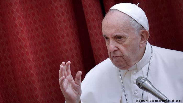 Papa Francisco pide no buscar a Dios “en sueños de grandeza y poder”