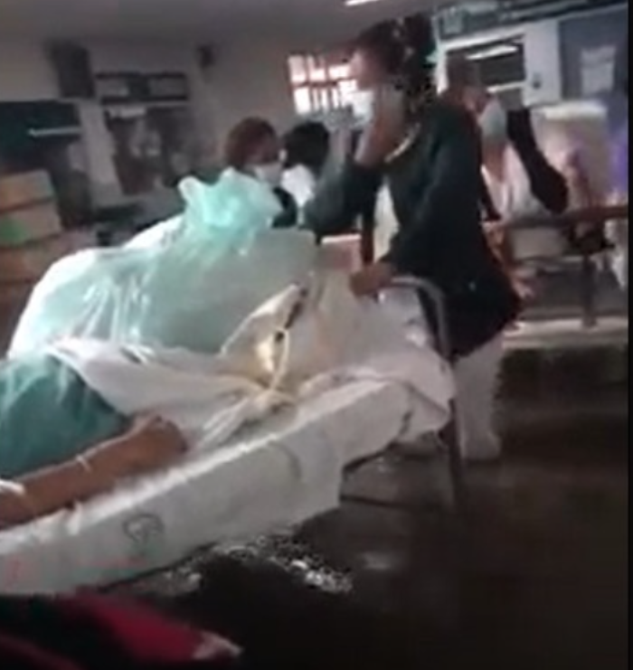 Videos: Mueren 10 pacientes Covid en Tula, Hidalgo, al quedar sin oxígeno por la inundación de esta madrugada. “Grave situación”: AMLO