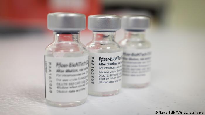 Agencia europea recomienda tercera dosis con vacuna de BioNTech/Pfizer