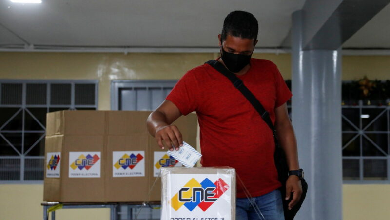 Chavistas ganaron 205 de las 335 alcaldías en disputa, incluida la de Caracas