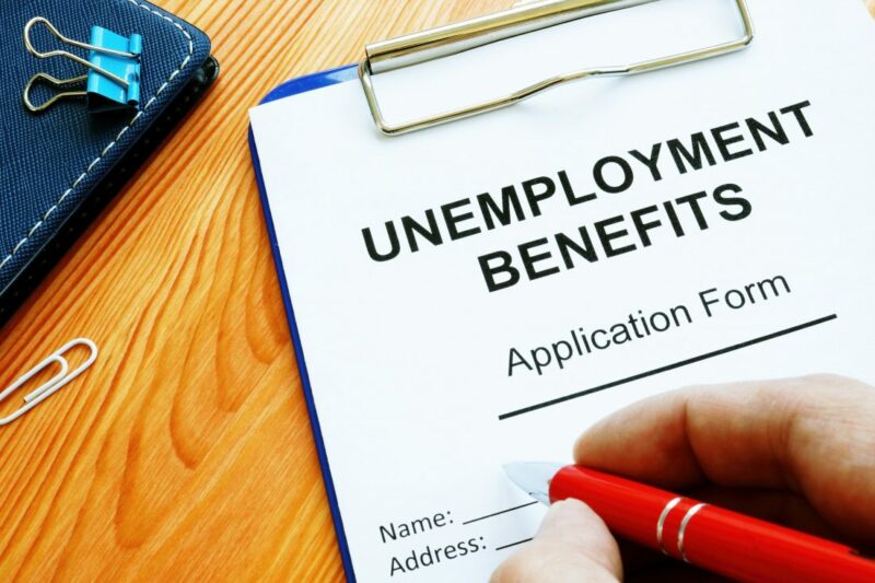 Al menos cien mil personas  pueden reclamar beneficios de desempleo negados en California