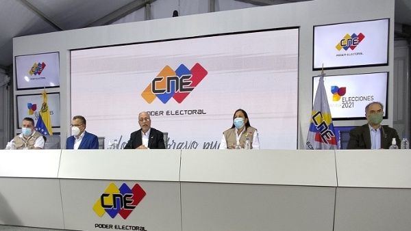Videos: Socialistas obtienen 20 de las 23 Gobernaciones en comicios regionales venezolanos