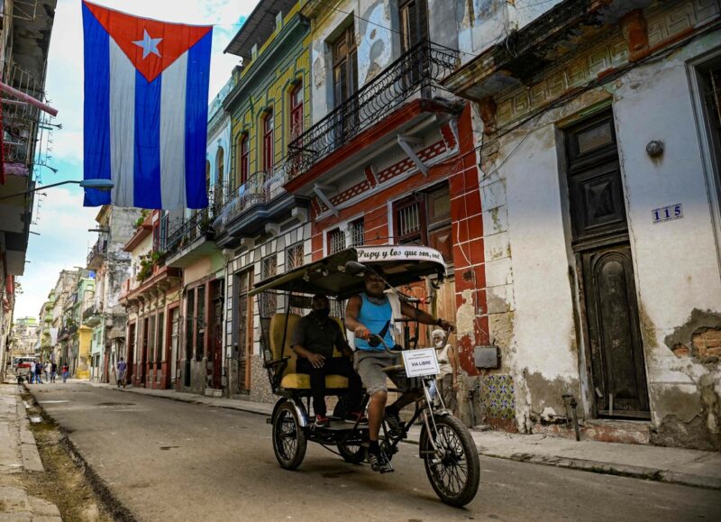 Biden incumple promesa de volver a normalizar relaciones con Cuba
