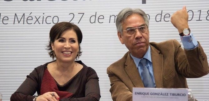 Vinculan a proceso penal a González Tiburcio, ex colaborador de Robles, en el caso de la Estafa Maestra. El sigue alegando que le falsificaron su firma