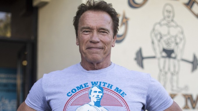 El actor y ex gobernador de California, Arnold Schwarzenegger, tuvo un accidente vehicular