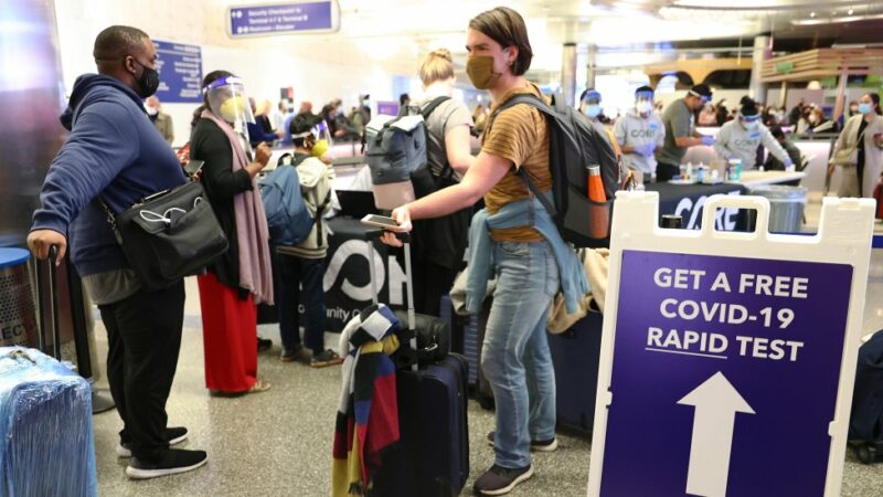 Más de 200 vuelos cancelados en el aeropuerto de Los Angeles por segundo día consecutivo