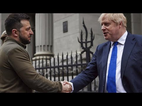 Videos: Rusia prohíbe la entrada al Primer Ministro de Inglaterra, Boris Johnson