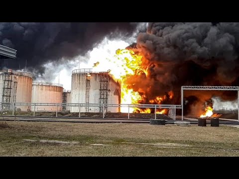 Videos: Primer ataque de Ucrania a Rusia en Bélgorod; el blanco, depósitos petroleros