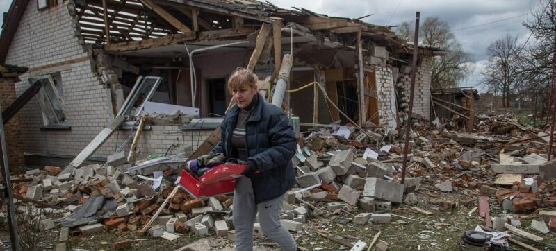 Casi 14 millones de personas han debido abandonar sus hogares en Ucrania: ONU