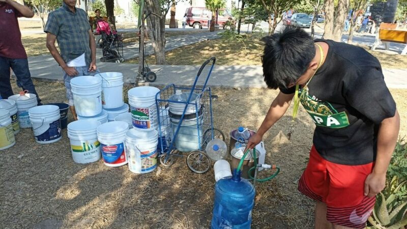 Déficit de más de 3 mil litros de agua por segundo en Monterrey: Conagua. Acuerdo con industrias para que inyecten a la red 200  litros por segundo hasta llegar a 500