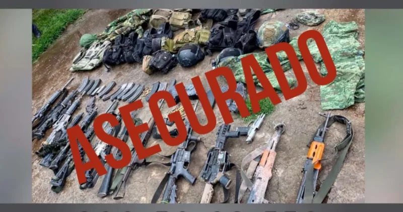 Videos: Diez muertos, siete detenidos y cuatro lesionados en enfrentamiento entre sicarios y fuerzas de seguridad, en Texcaltitlán, EdoMex. Un arsenal, decomisado